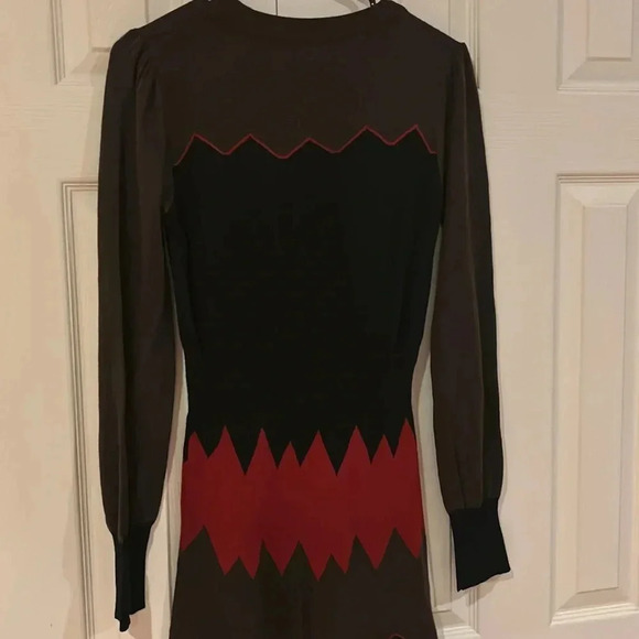 HP🎉Thyme Maternity color block scalloped Sweater Dress Sz L - Picture 11 of 11